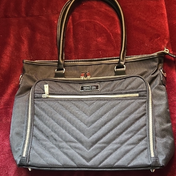 Kenneth Cole Reaction Gray Laptop Bag - Picture 1 of 4
